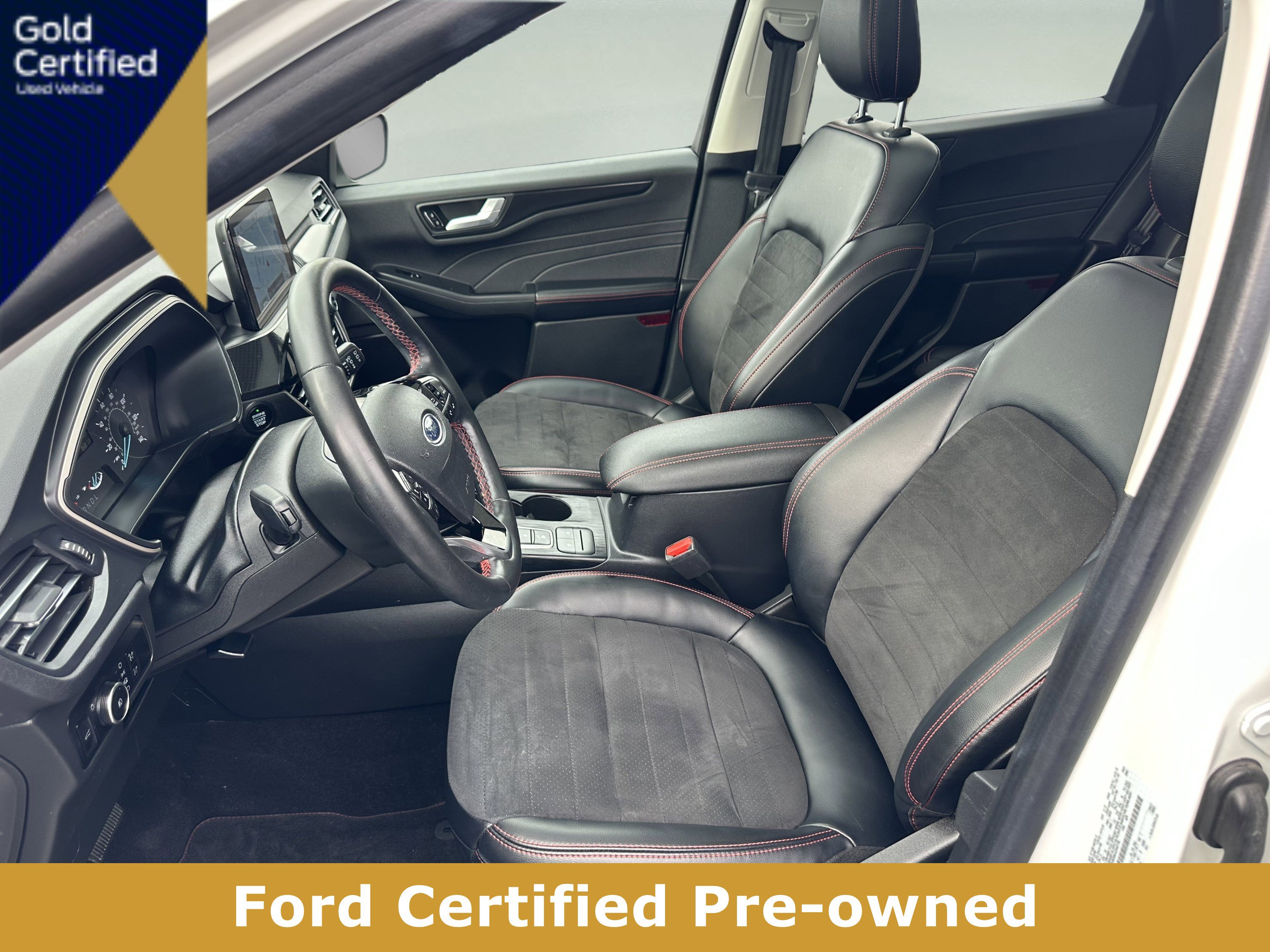 Certified 2022 Ford Escape SEL w/ SEL Stealth AWD Package image 8