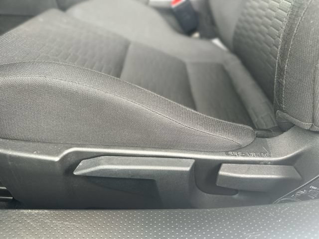 Used 2023 Toyota GR86 w/ ALL Weather Mat Package (TMS) RWD image 13