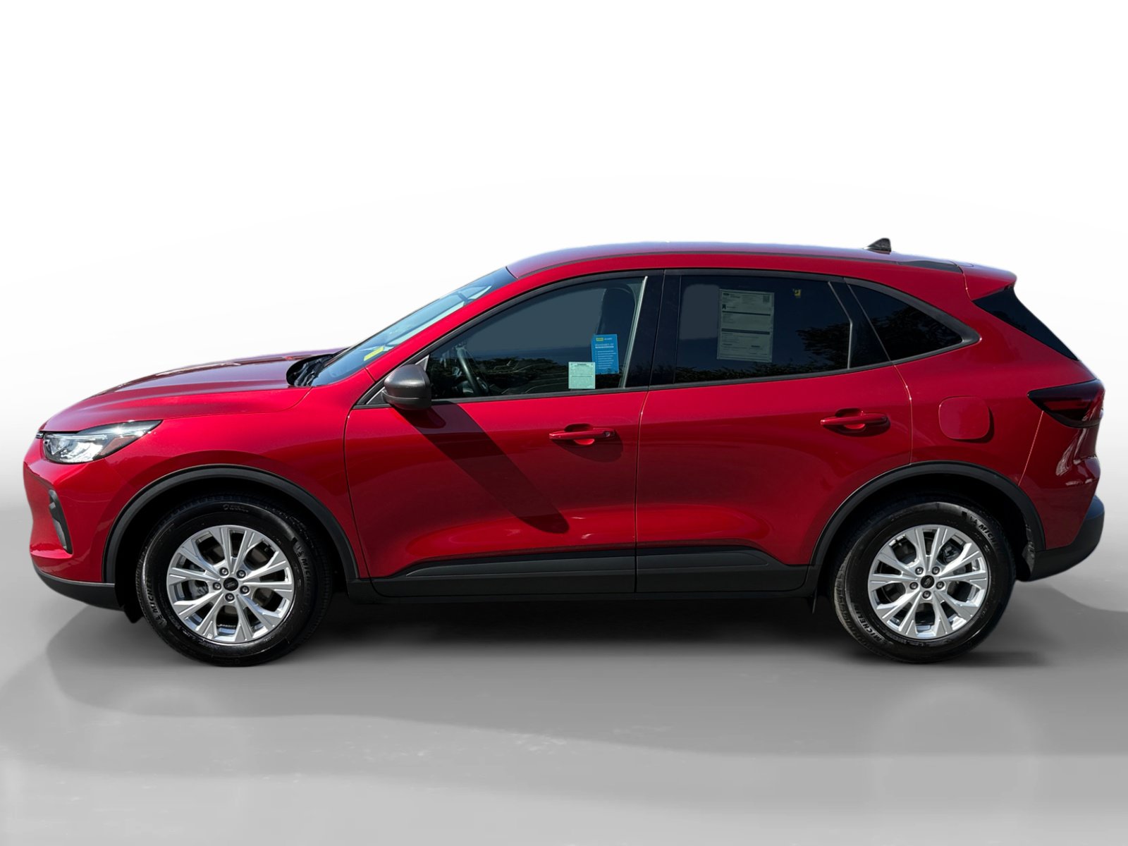 Certified 2025 Ford Escape Active FWD image 2