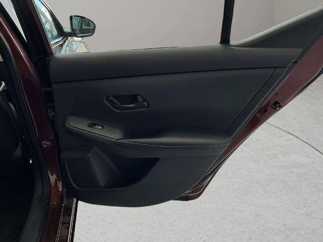 Used 2024 Nissan Sentra SV FWD image 22