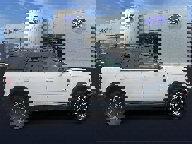 Certified 2024 Ford Bronco Sport Outer Banks w/ Tech Package image 2