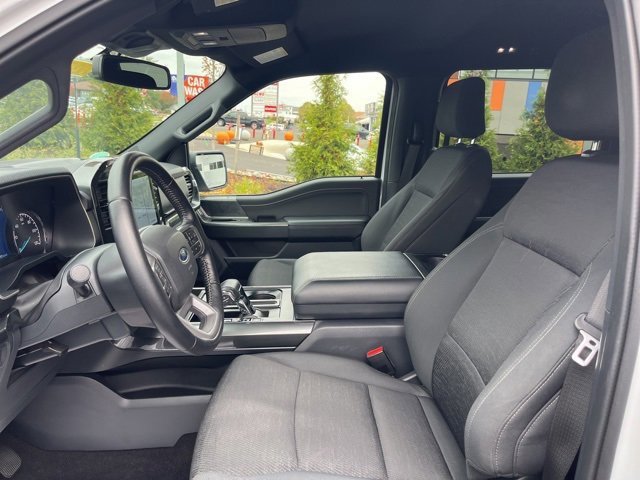 Certified 2022 Ford F150 XLT w/ Equipment Group 302A High image 17
