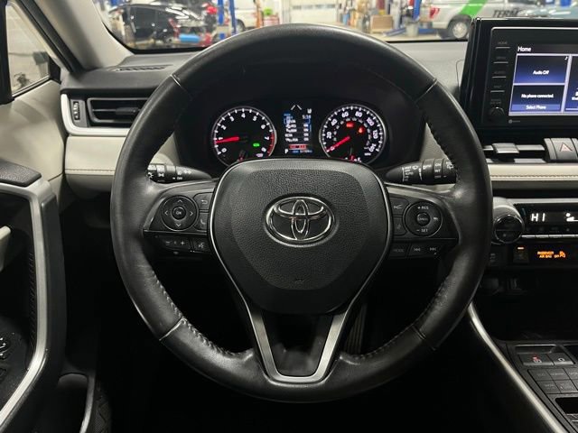 Used 2021 Toyota RAV4 XLE image 35