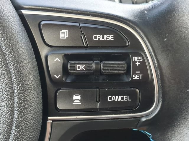 Used 2020 Kia Niro EX Premium FWD image 27