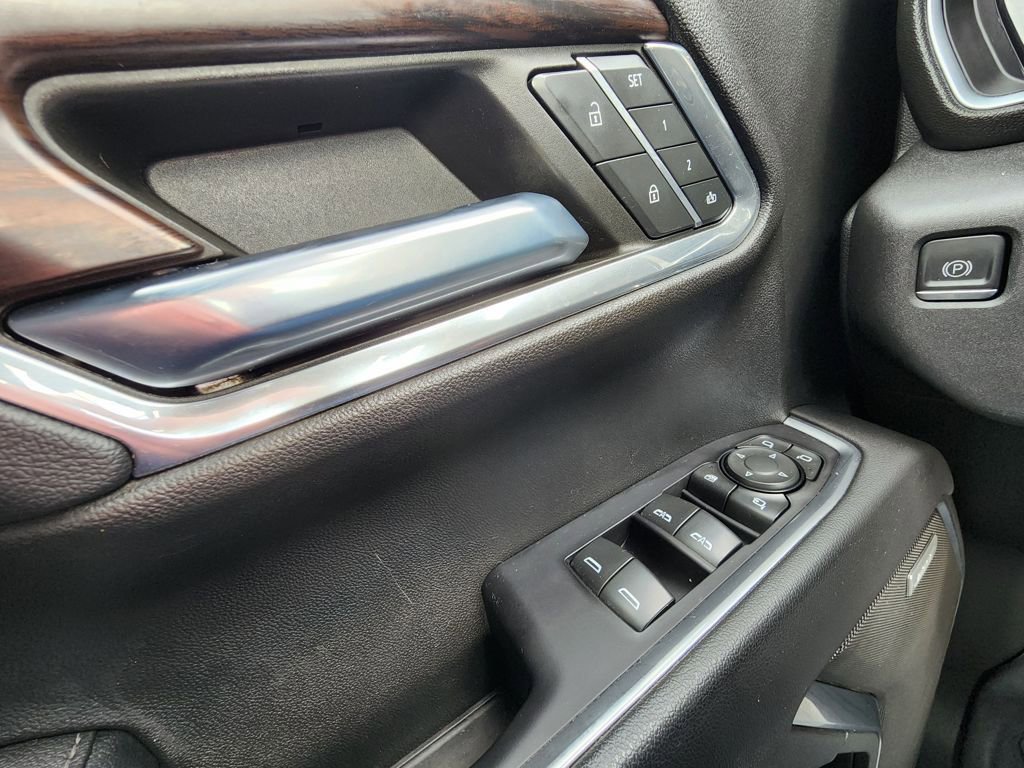 Used 2022 GMC Sierra 1500 SLT w/ SLT Premium Plus Package image 19