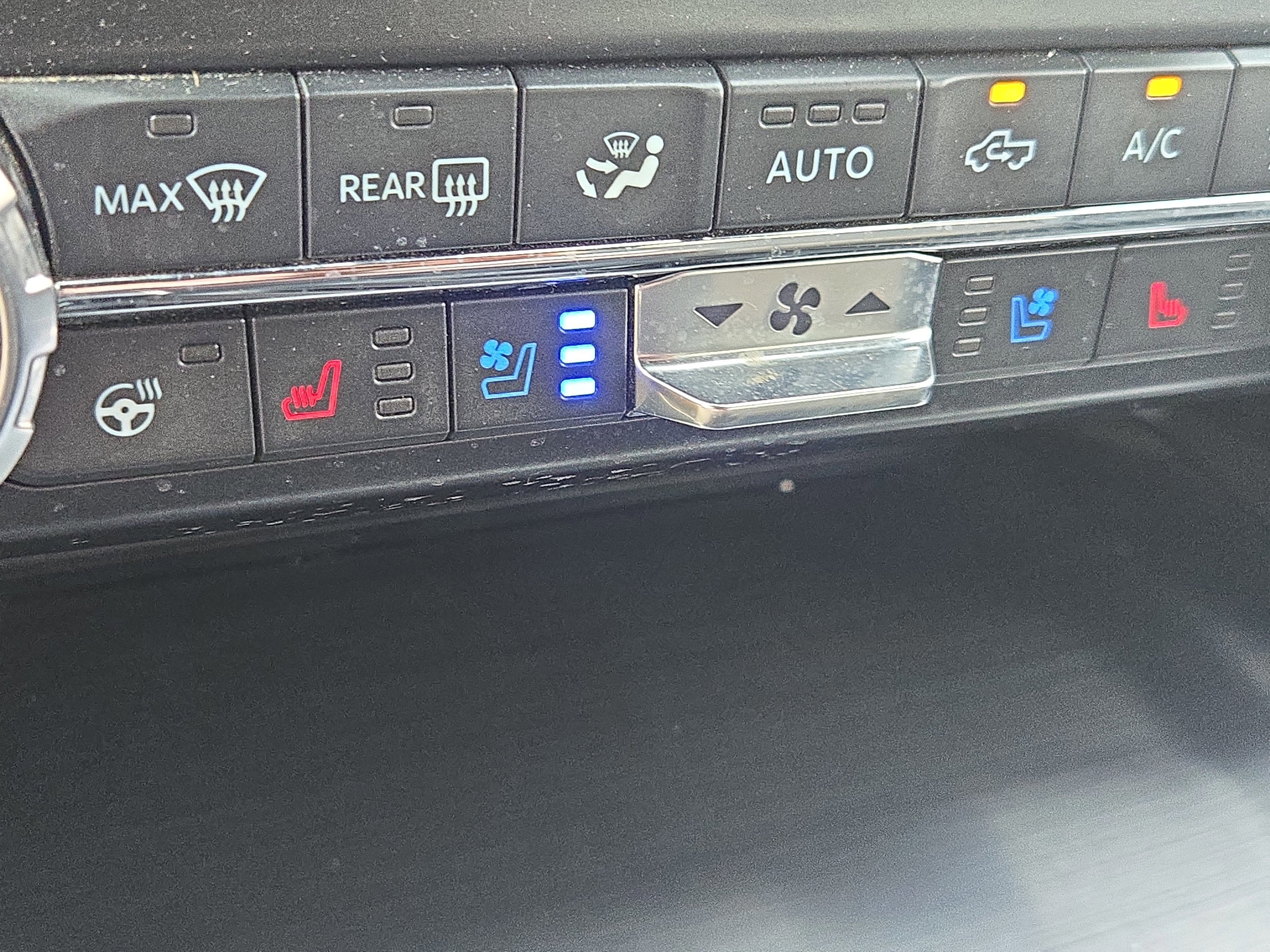 Certified 2021 Ford F150 Lariat w/ Equipment Group 502A High image 37