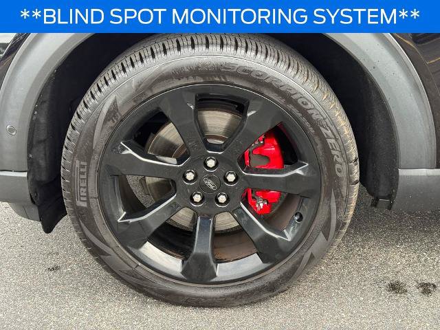 Certified 2022 Ford Explorer ST w/ Equipment Group 401A AWD/4WD image 8