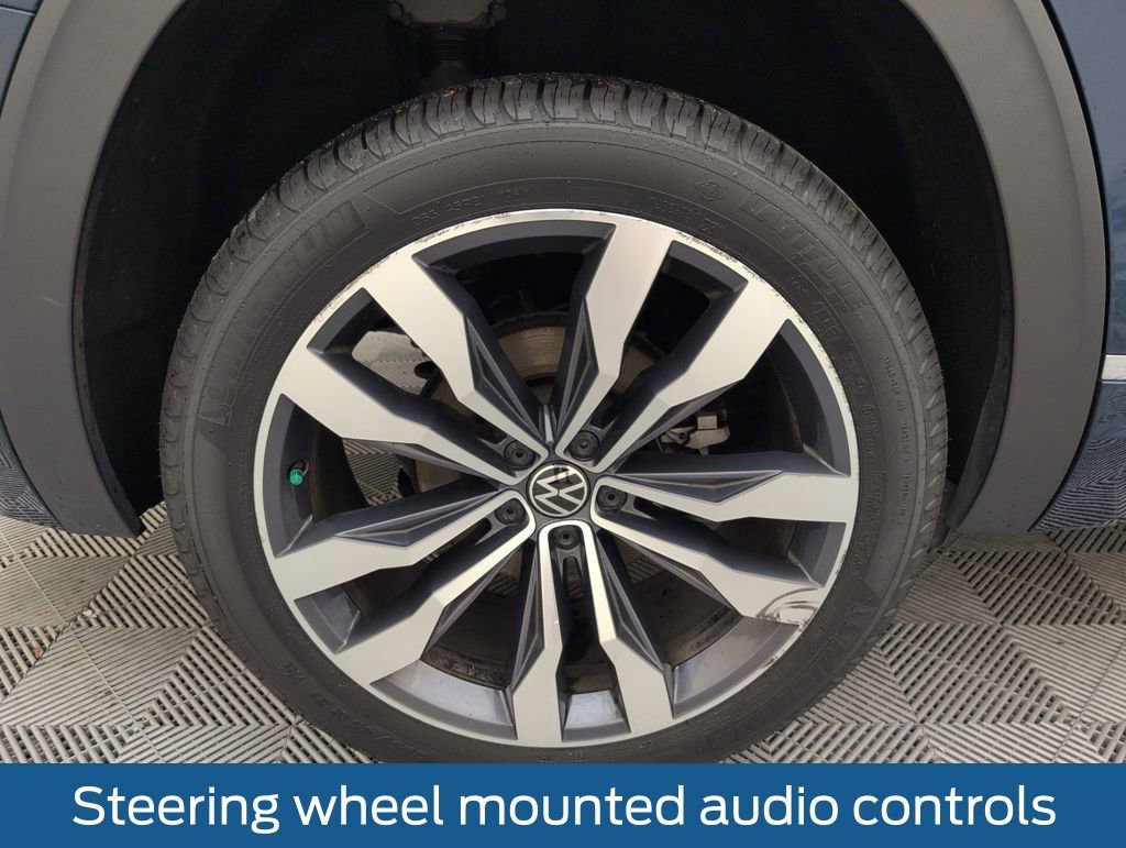 Used 2021 Volkswagen Atlas SEL Premium image 22