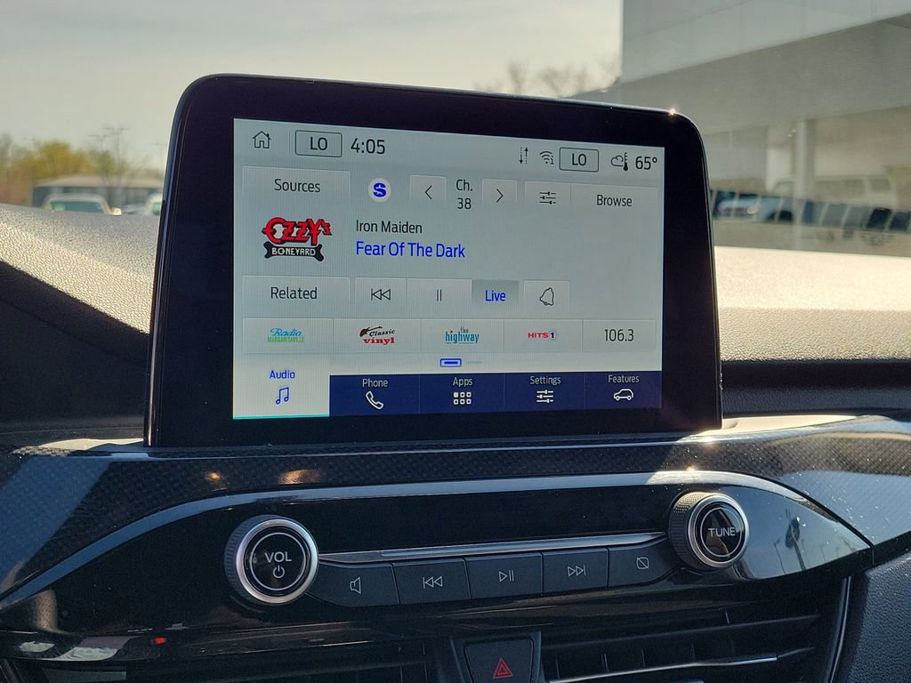 Certified 2025 Ford Escape ST-Line AWD/4WD image 27