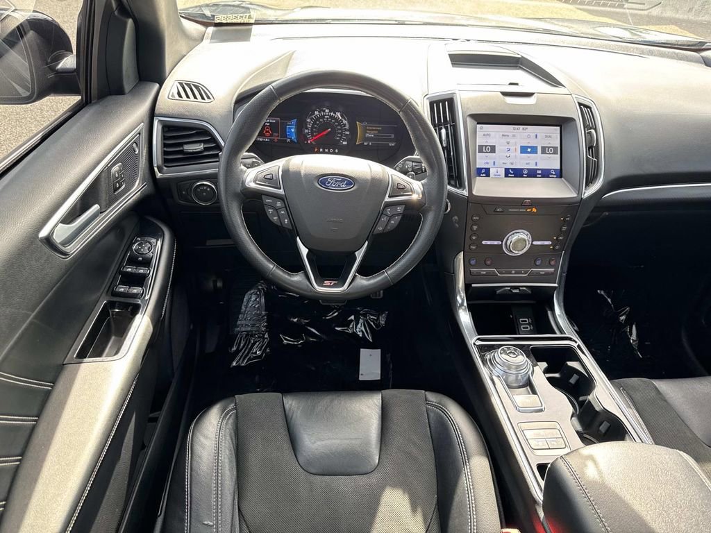 Certified 2020 Ford Edge ST w/ Equipment Group 401A image 11