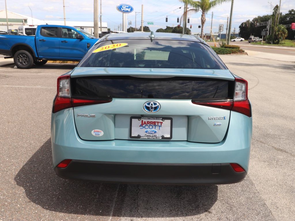 Used 2020 Toyota Prius L Eco FWD image 13
