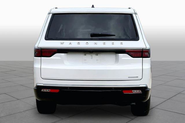 Used 2024 Jeep Wagoneer Series II w/ Flexible Seating Group AWD/4WD image 5