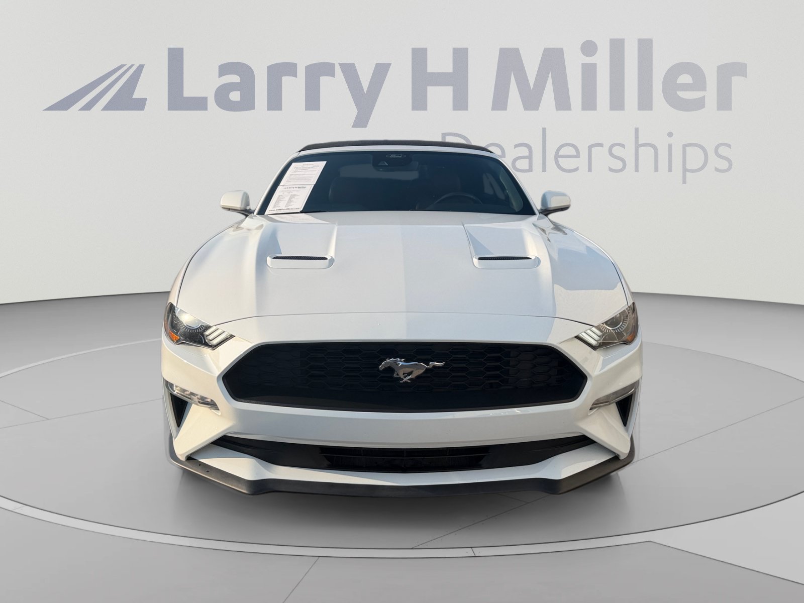 Certified 2022 Ford Mustang Premium RWD image 8