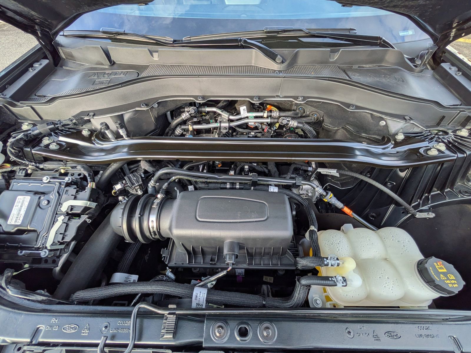 Certified 2023 Ford Explorer Limited w/ Equipment Group 301A image 11