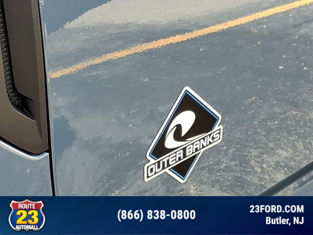 Certified 2025 Ford Bronco Sport Outer Banks w/ Outer Banks Tech Package+ AWD/4WD image 27