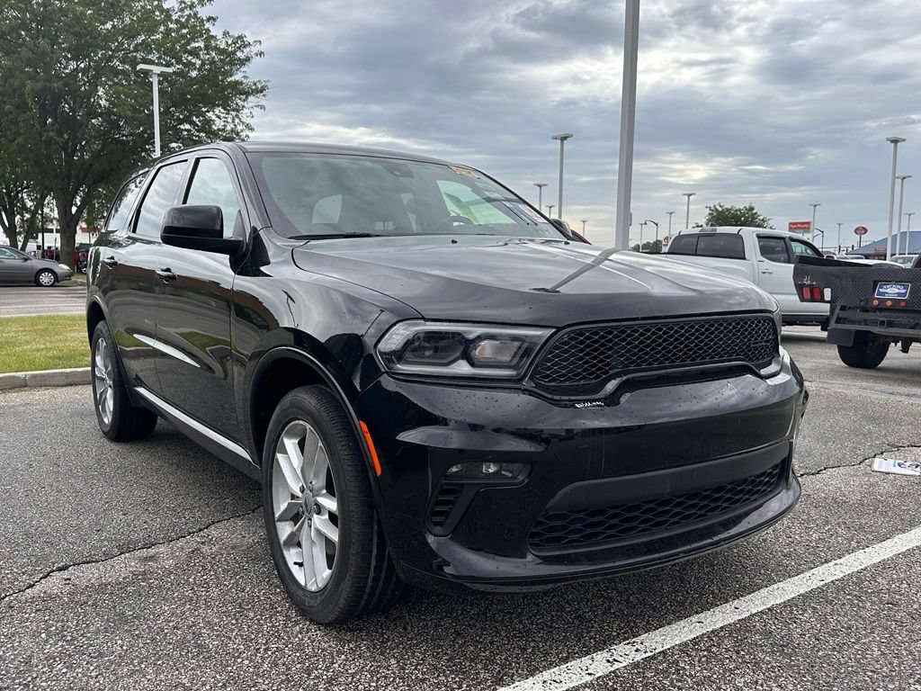 Used 2025 Dodge Durango GT AWD/4WD image 3