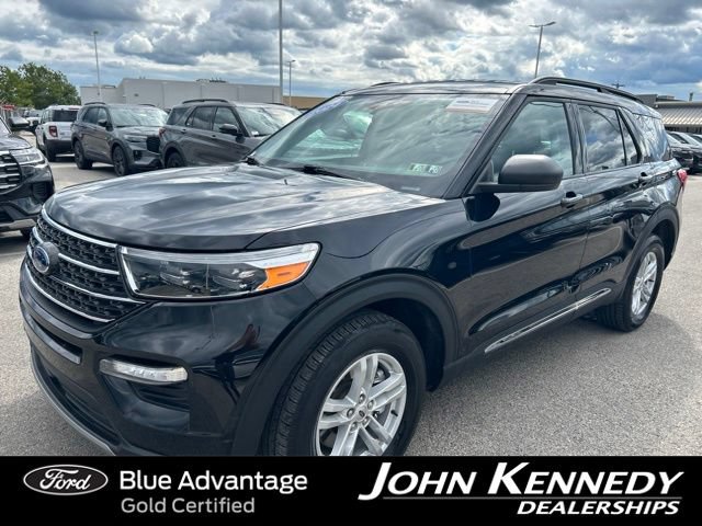 Certified 2024 Ford Explorer XLT w/ Equipment Group 202A AWD/4WD image 1