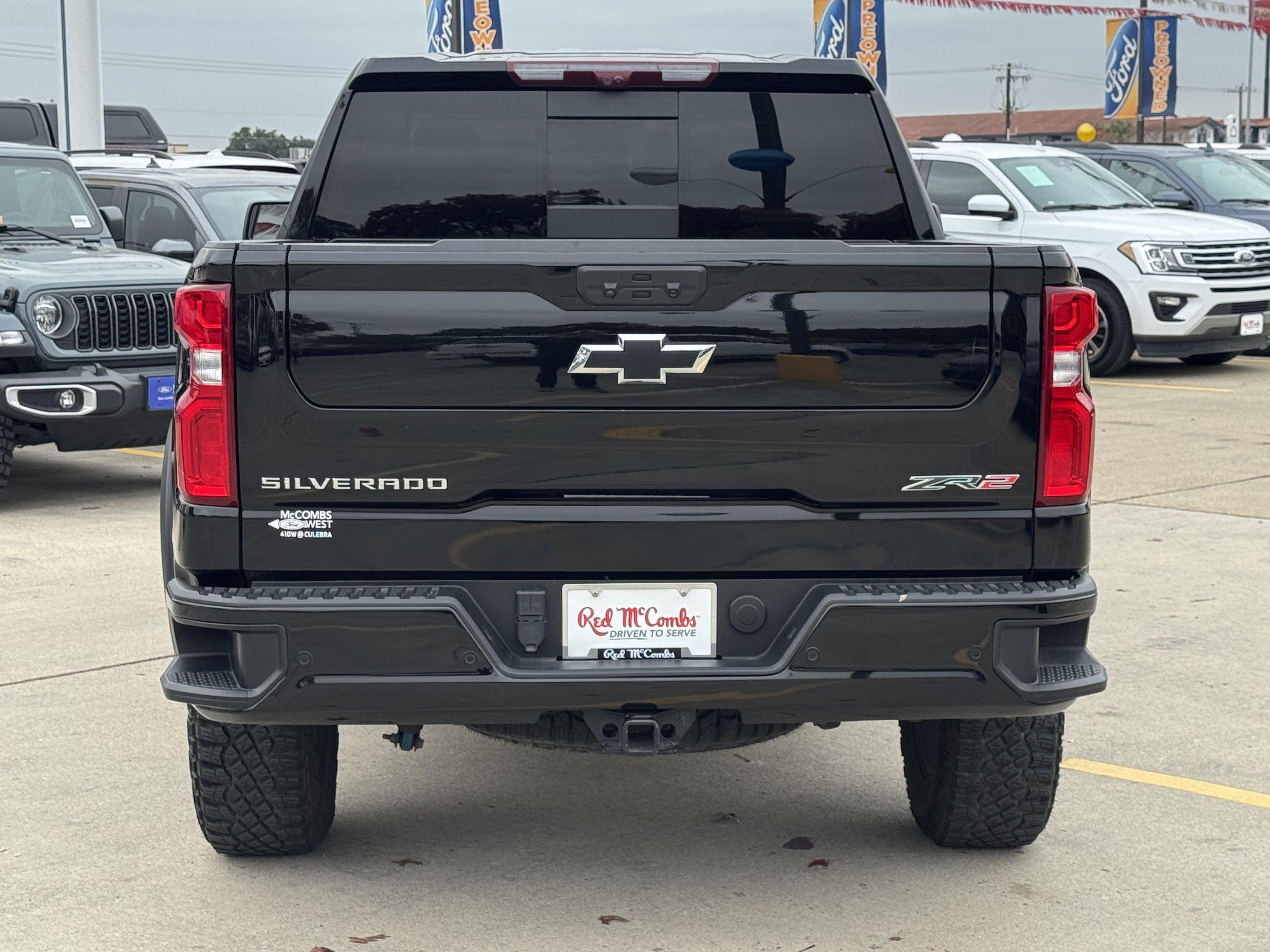 Used 2024 Chevrolet Silverado 1500 ZR2 w/ Technology Package image 5