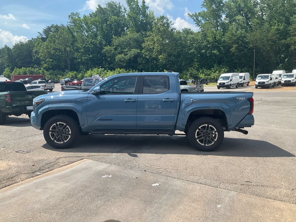 Used 2026 Toyota Tacoma TRD Sport w/ TRD Sport Premium Package RWD image 8