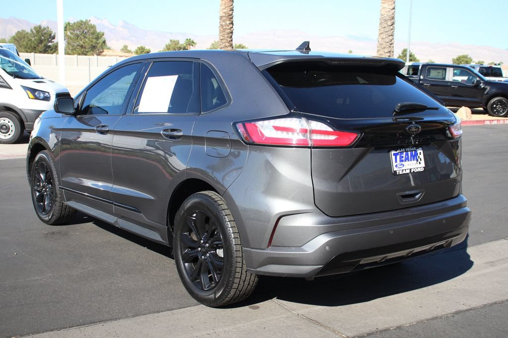 Certified 2023 Ford Edge SE w/ Black Appearance Package AWD/4WD image 5