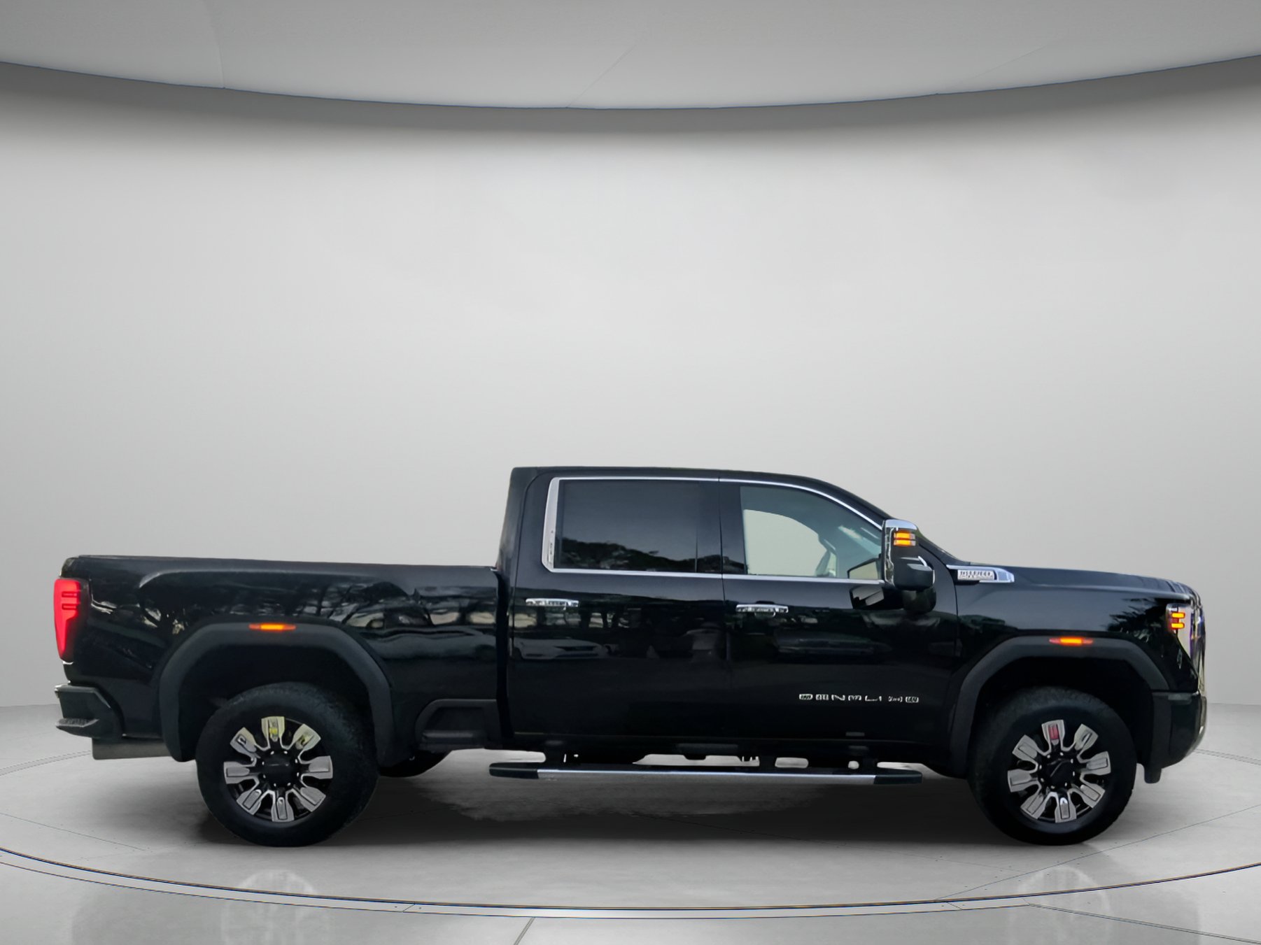 Used 2024 GMC Sierra 2500 Denali w/ Denali Reserve Package AWD/4WD image 32