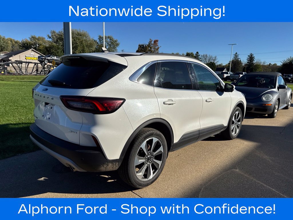 Certified 2024 Ford Escape Platinum AWD/4WD image 5