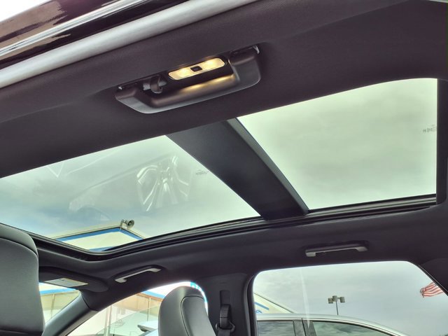 Certified 2024 Ford Edge ST-Line image 5