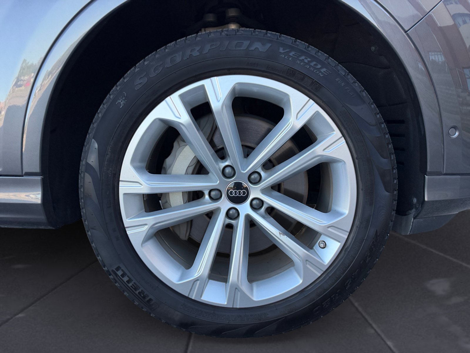 Used 2025 Audi Q7 3.0T Premium Plus AWD/4WD image 14