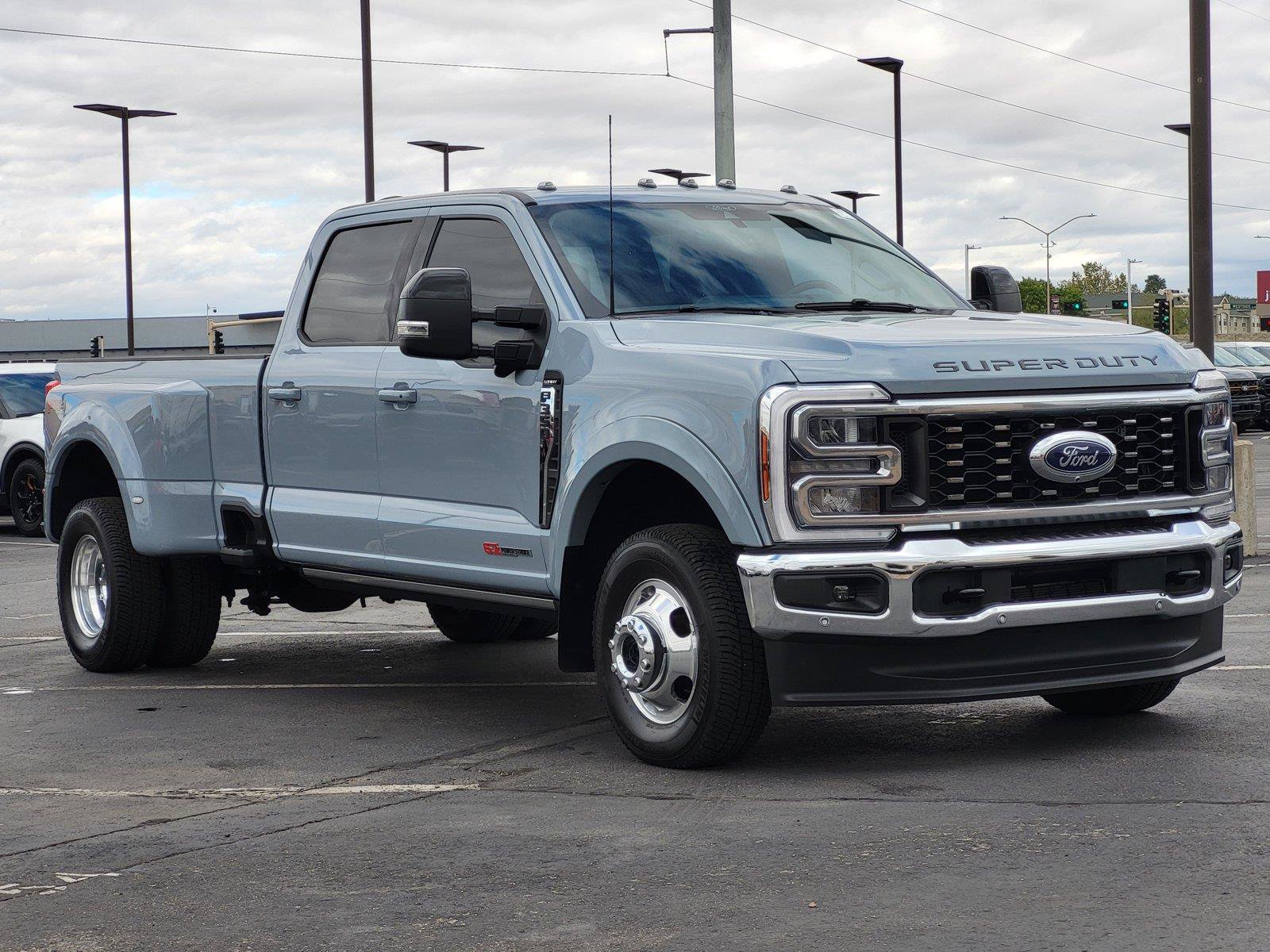 Certified 2024 Ford F350 Lariat w/ Lariat Ultimate Package AWD/4WD image 3