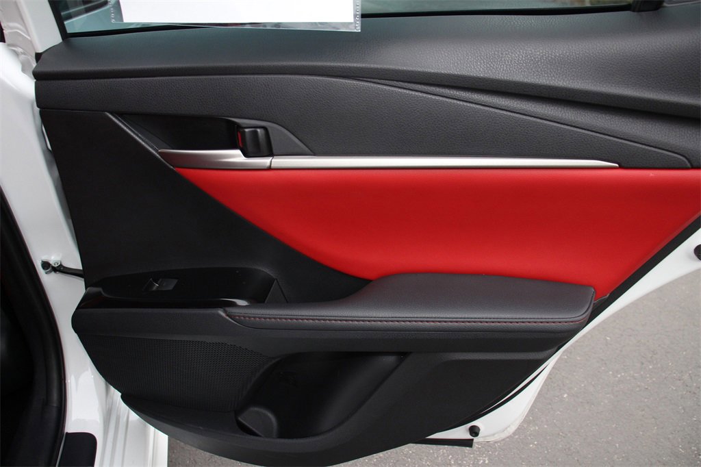 Used 2025 Toyota Camry XSE image 27