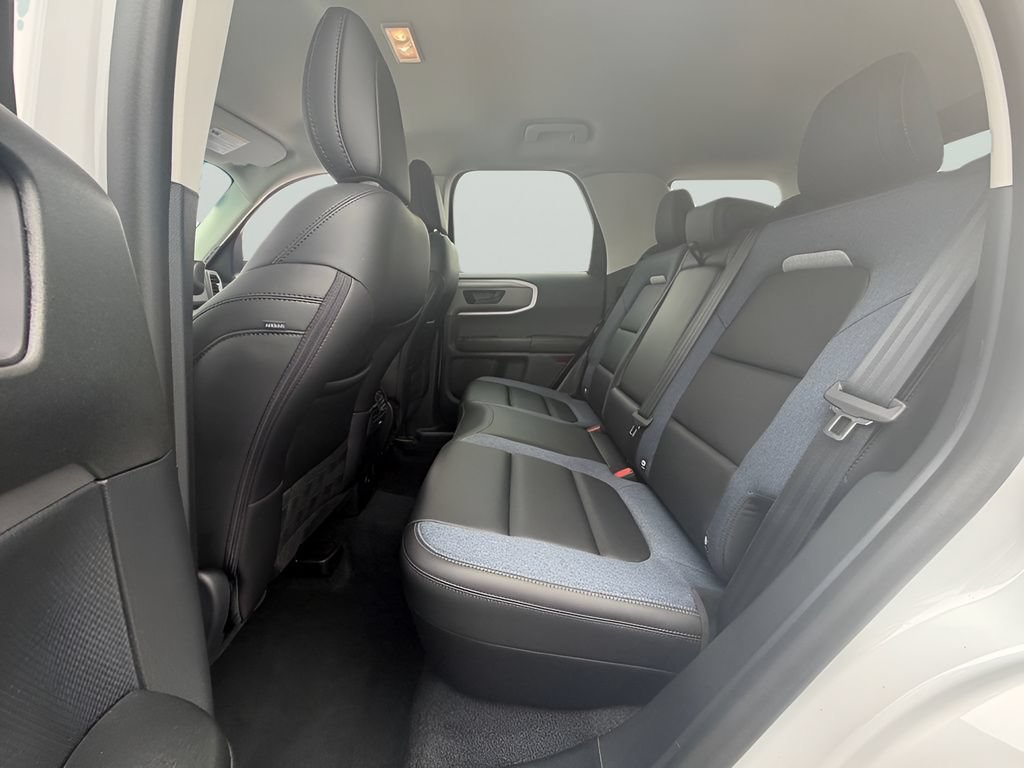Certified 2025 Ford Bronco Sport Outer Banks AWD/4WD image 24