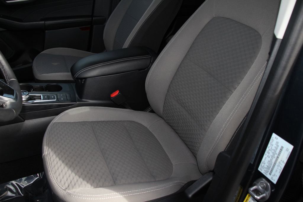 Certified 2022 Ford Escape SE w/ Convenience Package FWD image 23