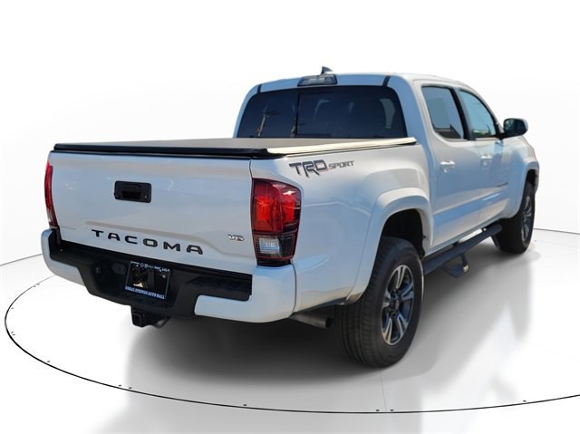 Used 2018 Toyota Tacoma SR5 image 3