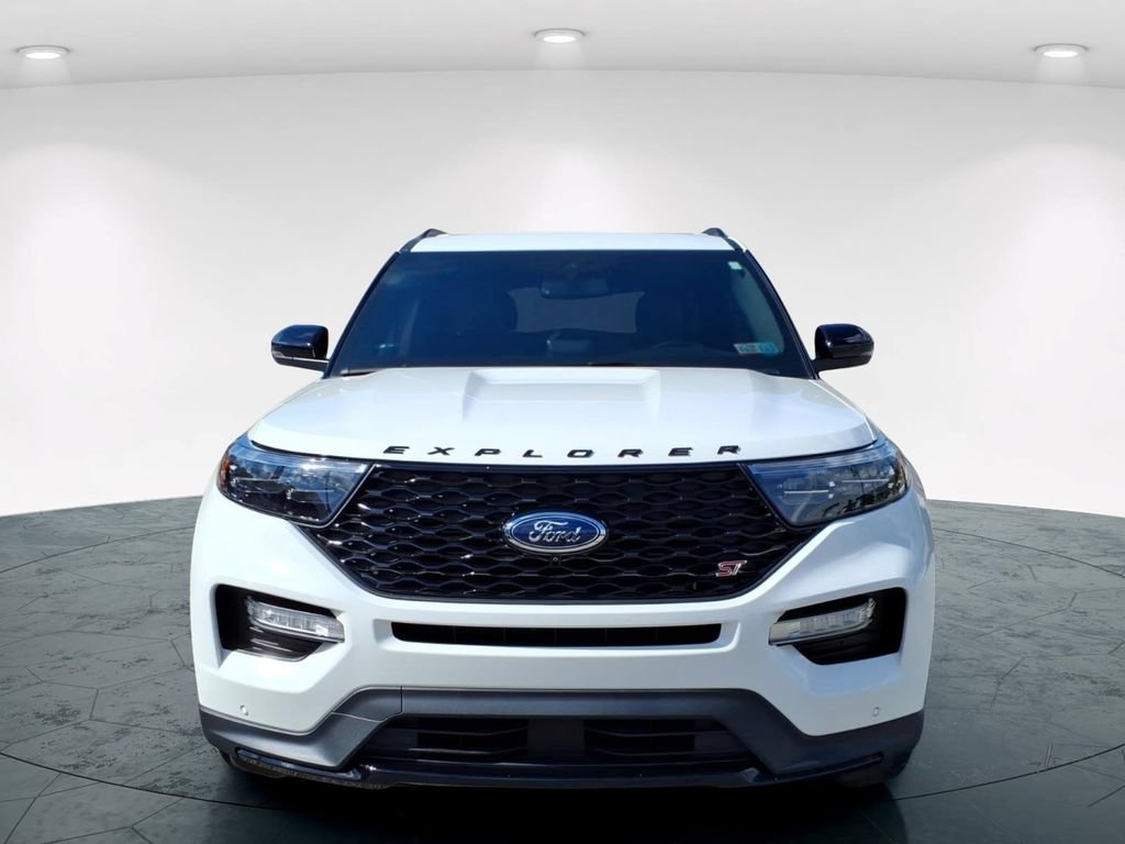 Certified 2023 Ford Explorer ST w/ Equipment Group 401A AWD/4WD image 2