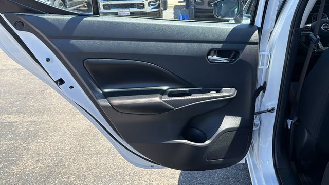 Used 2023 Nissan Versa SR w/ Trunk Package FWD image 14