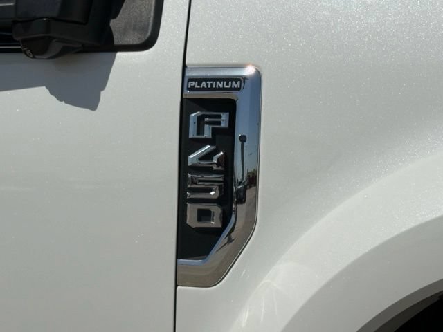 Certified 2022 Ford F450 Platinum w/ FX4 Off-Road Package AWD/4WD image 12