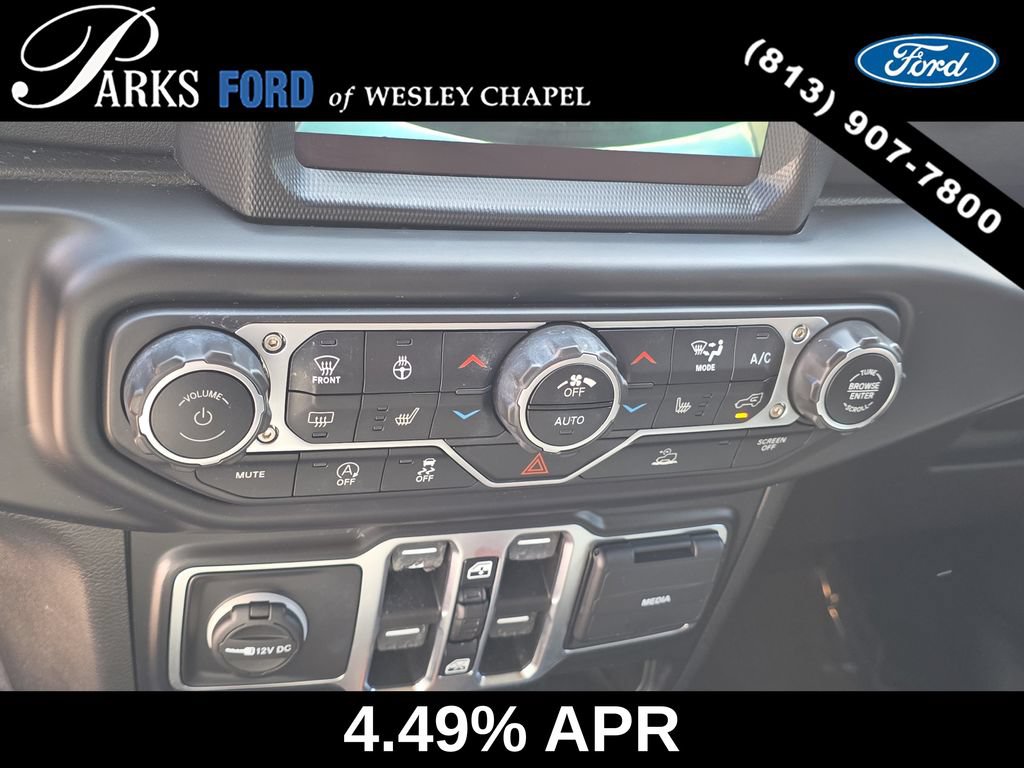 Used 2021 Jeep Wrangler Unlimited Sahara AWD/4WD image 23