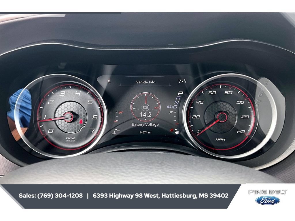 Used 2021 Dodge Charger SXT RWD image 14