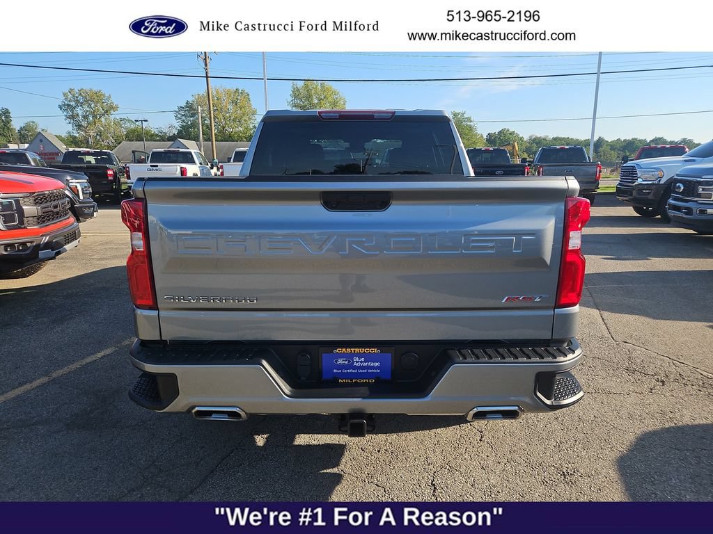 Used 2025 Chevrolet Silverado 1500 RST w/ Z71 Off-Road Package AWD/4WD image 4