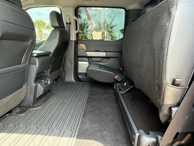 Certified 2022 Ford F150 Lariat w/ Max Trailer Tow Package AWD/4WD image 32