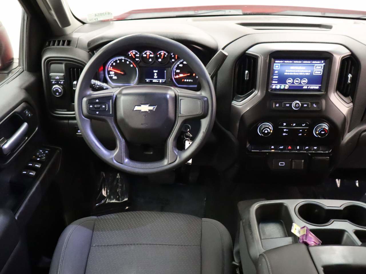 Used 2020 Chevrolet Silverado 1500 Custom w/ Custom Convenience Package RWD image 14