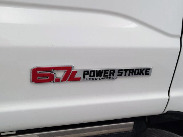 Certified 2024 Ford F250 Platinum w/ Tremor Off-Road Package AWD/4WD image 14