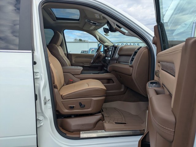 Used 2024 RAM 3500 Limited w/ Safety Group image 35