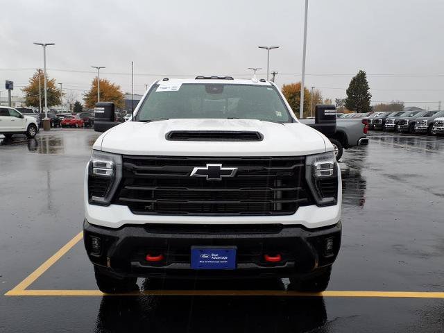Used 2025 Chevrolet Silverado 3500 LTZ w/ LTZ Plus Package AWD/4WD image 2