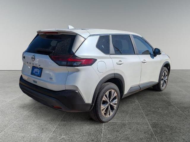 Used 2023 Nissan Rogue SV image 5