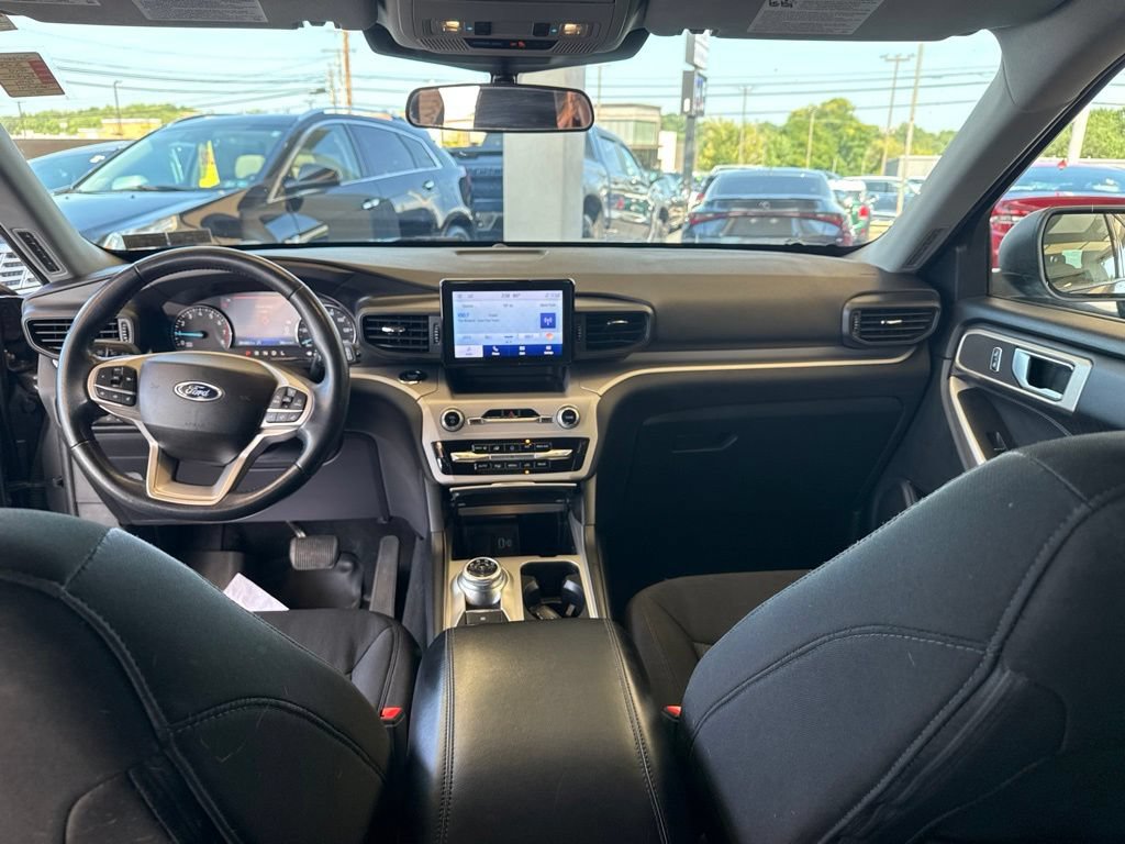 Certified 2023 Ford Explorer XLT AWD/4WD image 15