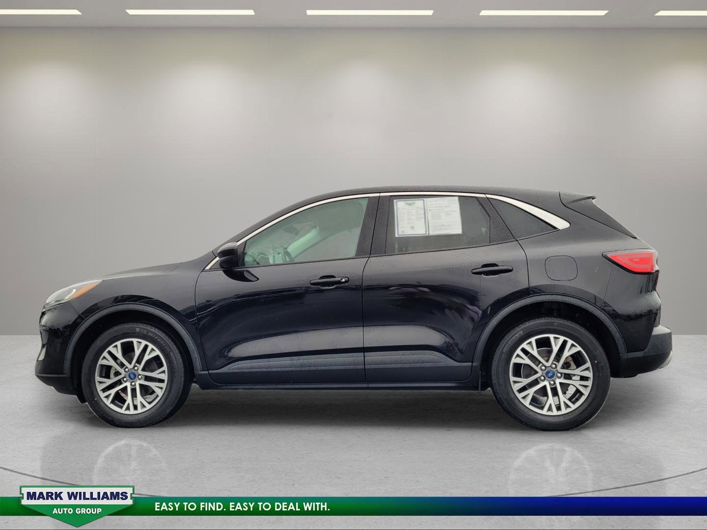 Certified 2022 Ford Escape SEL w/ Technology Package AWD/4WD image 7