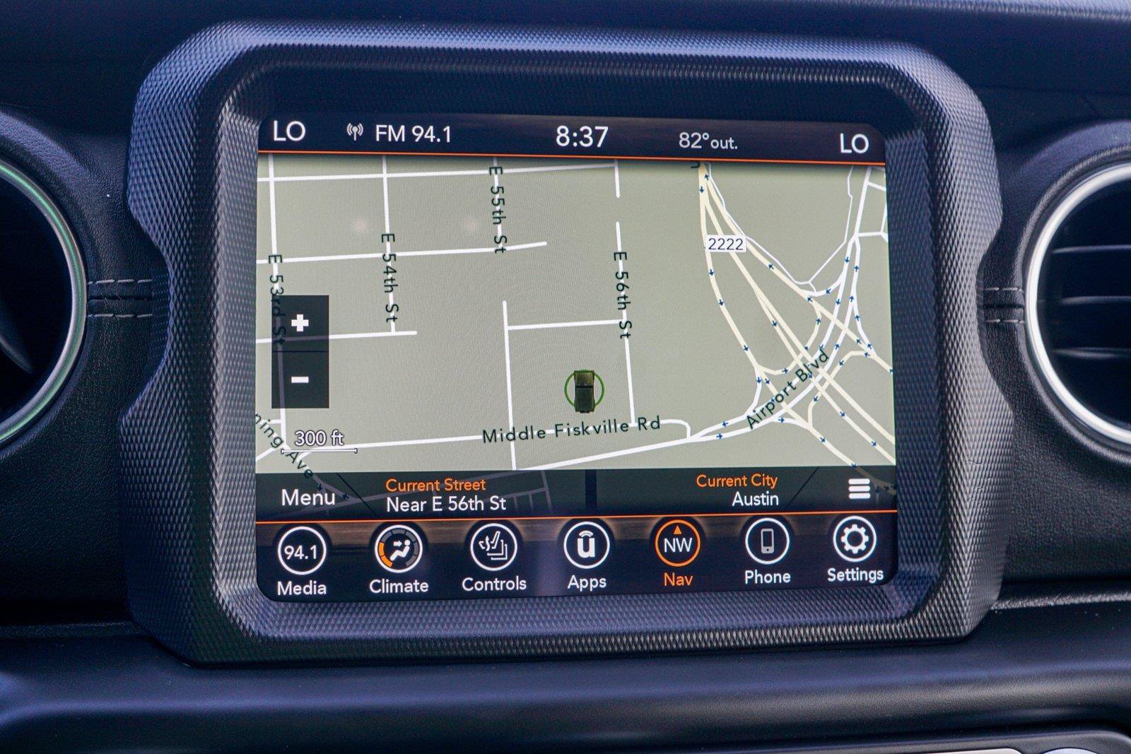 Used 2021 Jeep Wrangler Unlimited Sahara AWD/4WD image 13