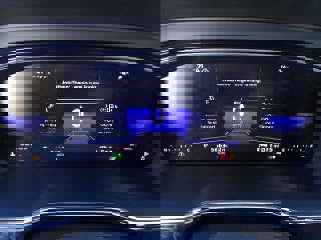 Used 2024 Volkswagen Jetta SE image 21