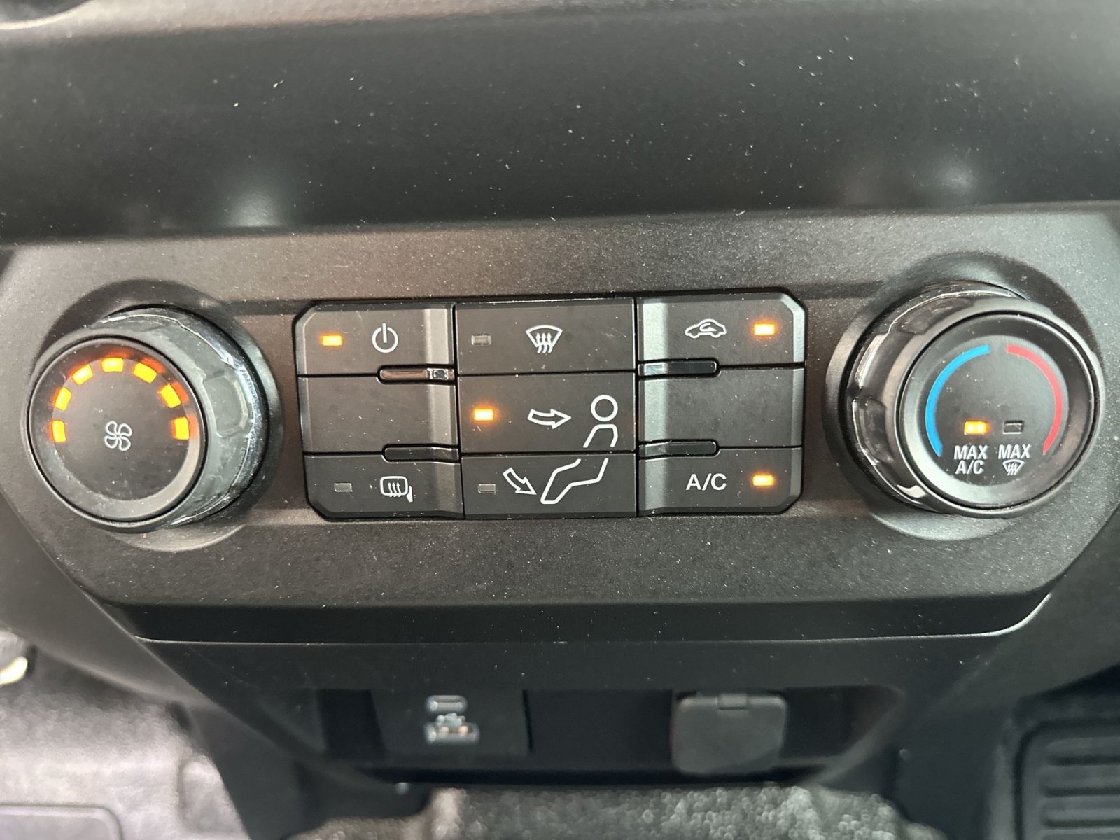 Certified 2021 Ford F250 XL w/ STX Appearance Package AWD/4WD image 28